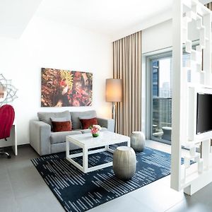 Grand Suite Balcony Marina View